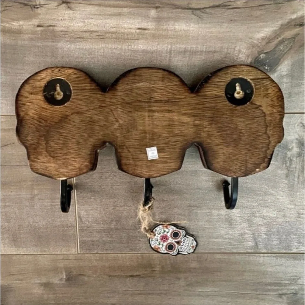 Sugar Skull Wood 3 Hook Hanger